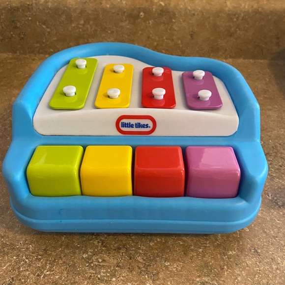 Toy Bundle - Picture 5 of 6